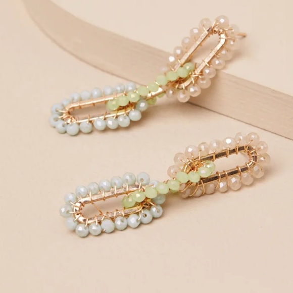 Lulu's Pearl and Gold Double Hoop Earrings - Picture 5 of 5